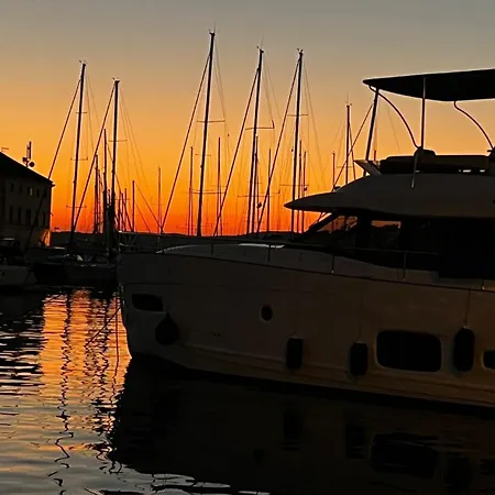 Yacht Vratislavia Bateau-hôtel